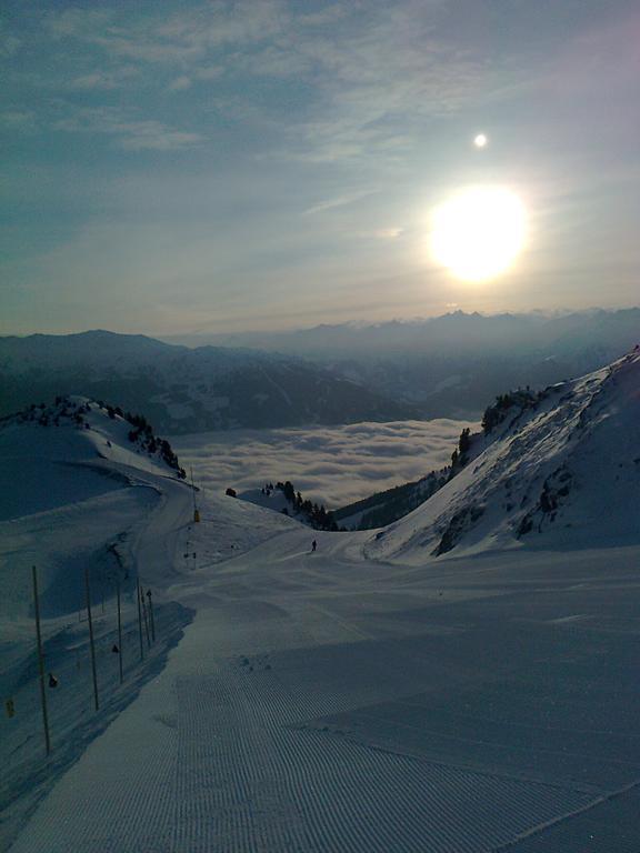 Studio Hochzillertal Mit Sauna & E-Ladestation Apartment Рид им Цилертал Стая снимка