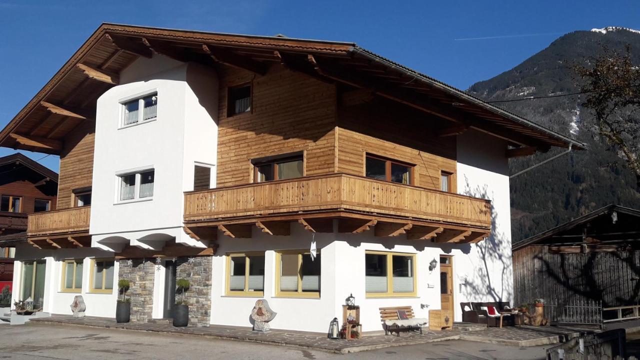 Studio Hochzillertal Mit Sauna & E-Ladestation Apartment Рид им Цилертал Екстериор снимка